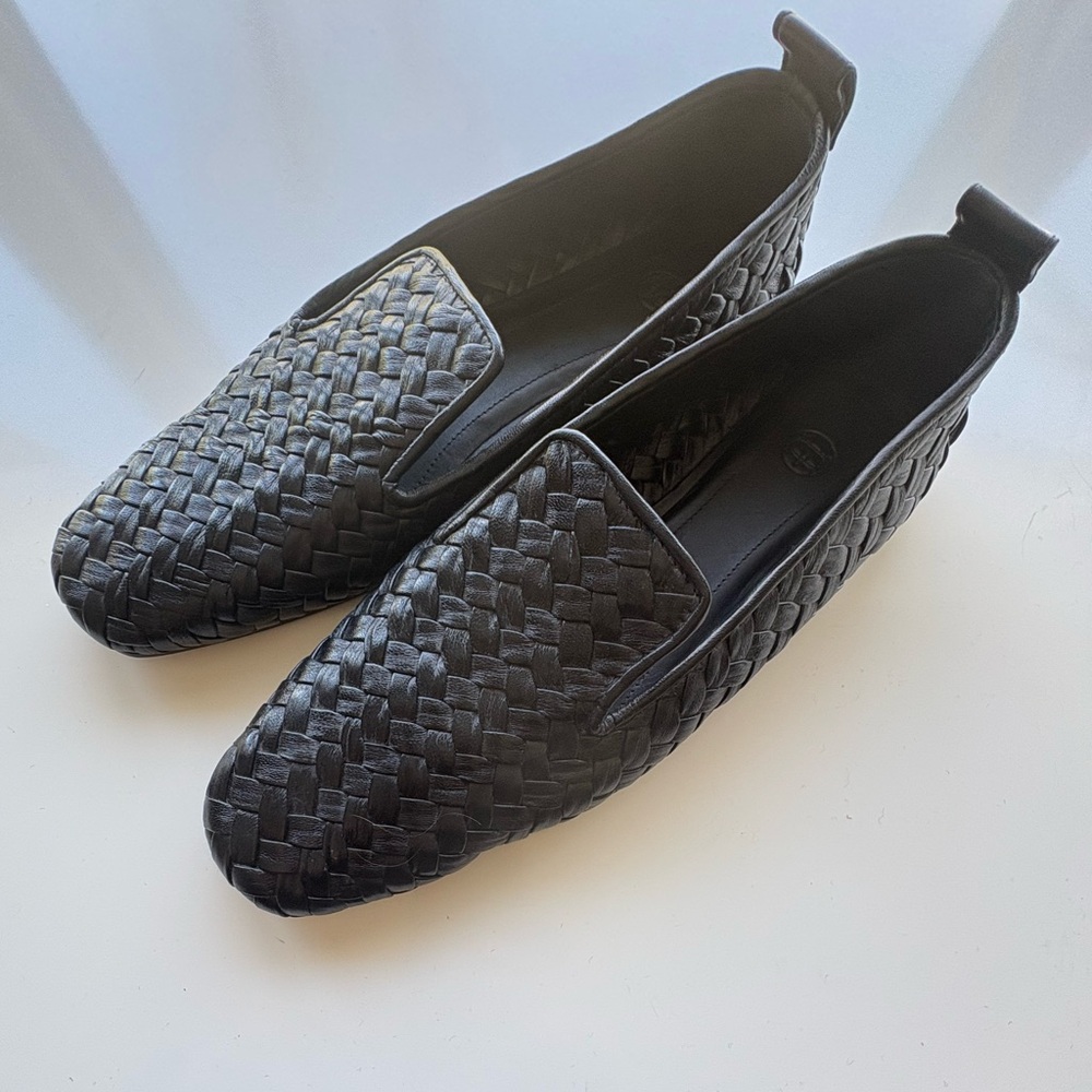 NWOT Massimo Dutti Black Woven Leather Slip-On Loafers